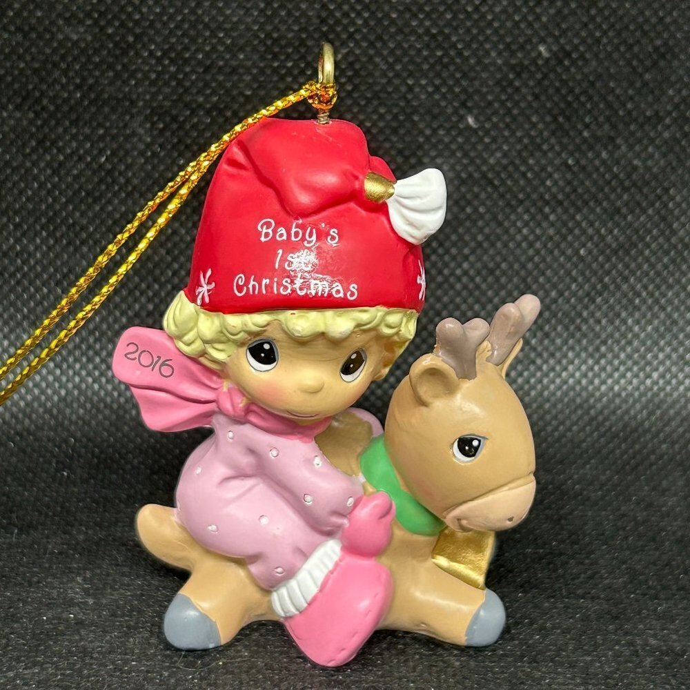 PRECIOUS Moments "2016 Baby's first Christmas" ornament